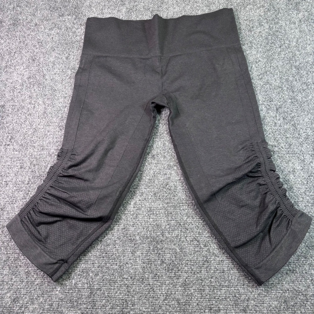 Lululemon Ebb to Street Tight Crop Women 6 Gray Ruched Seamless Yoga Leggings
